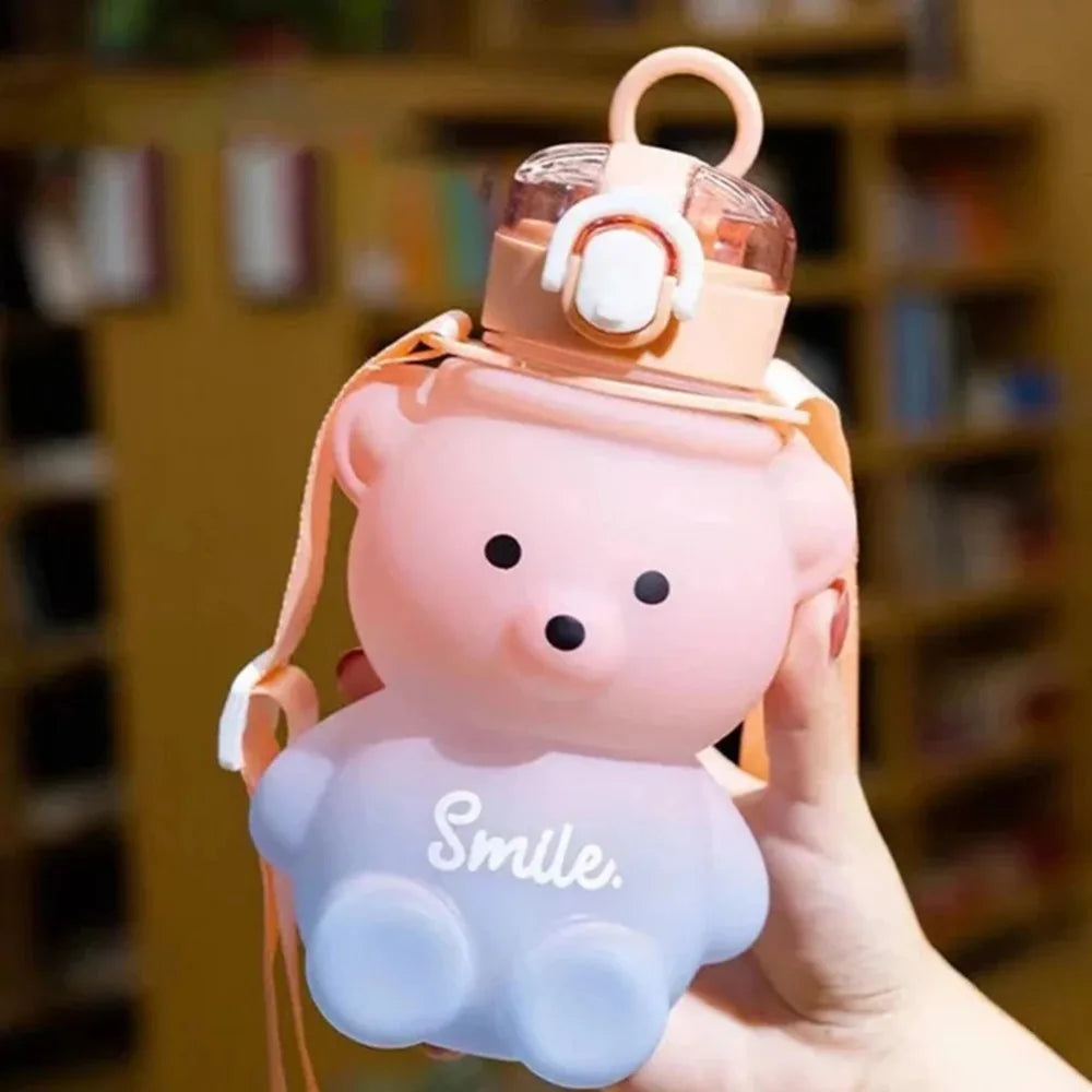 800ml Large Capacity Water Bottle Portable Backpack Kettle Water Bottle Mug with Straw Kids Cup Cartoon Bear Plastic Sippy Cup
