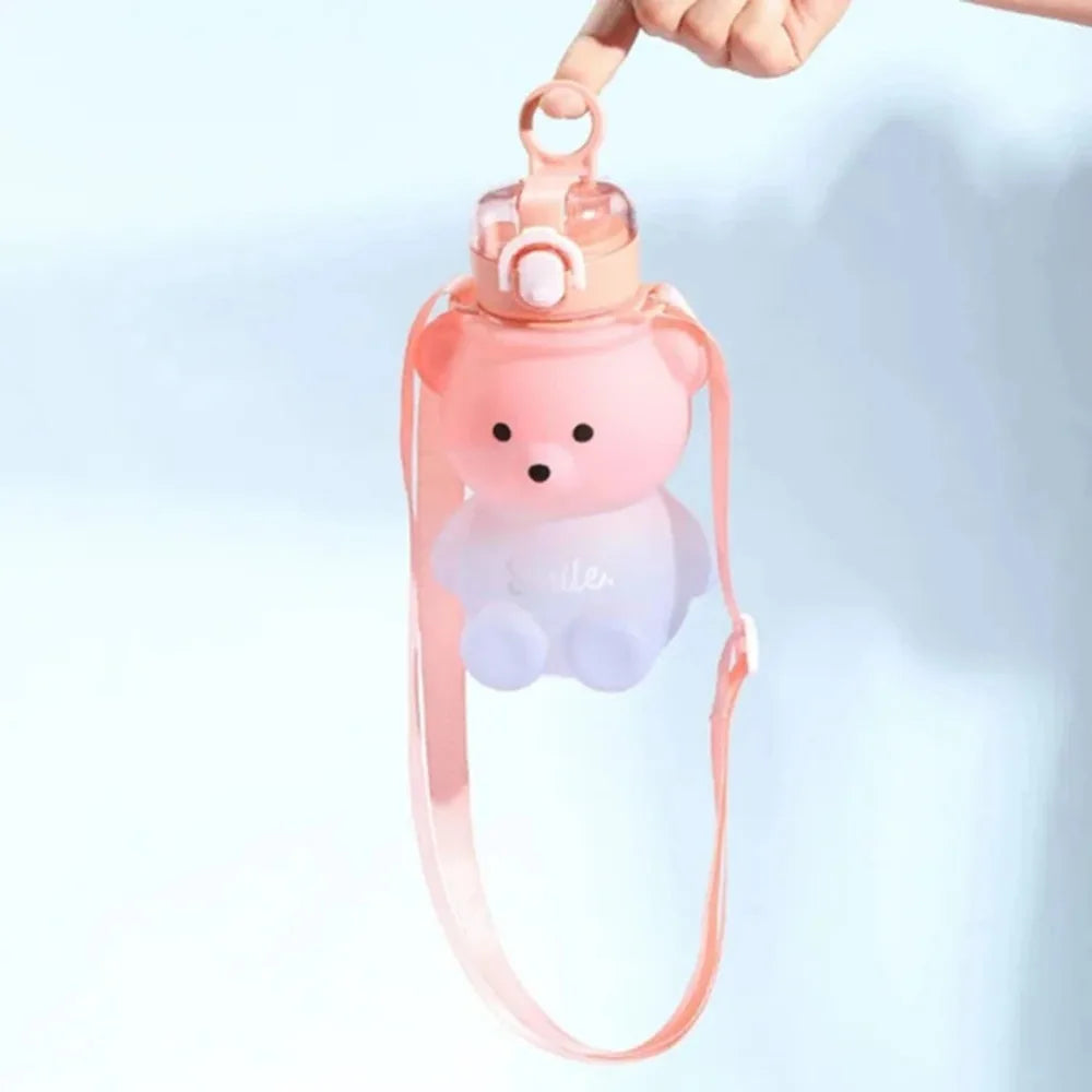 800ml Large Capacity Water Bottle Portable Backpack Kettle Water Bottle Mug with Straw Kids Cup Cartoon Bear Plastic Sippy Cup